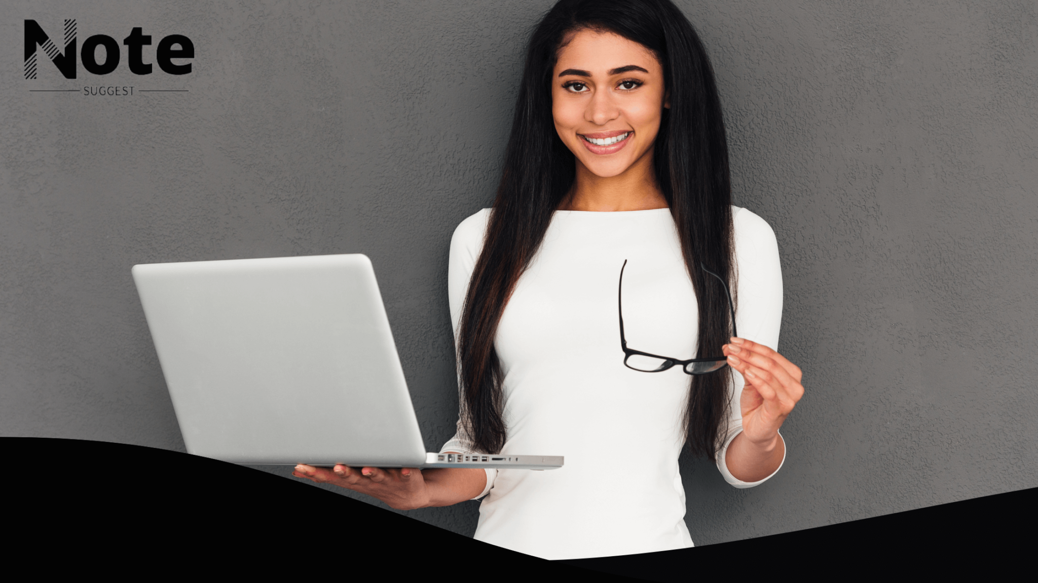 15 Other Ways to Say “How May I Help You” (With Scenarios)